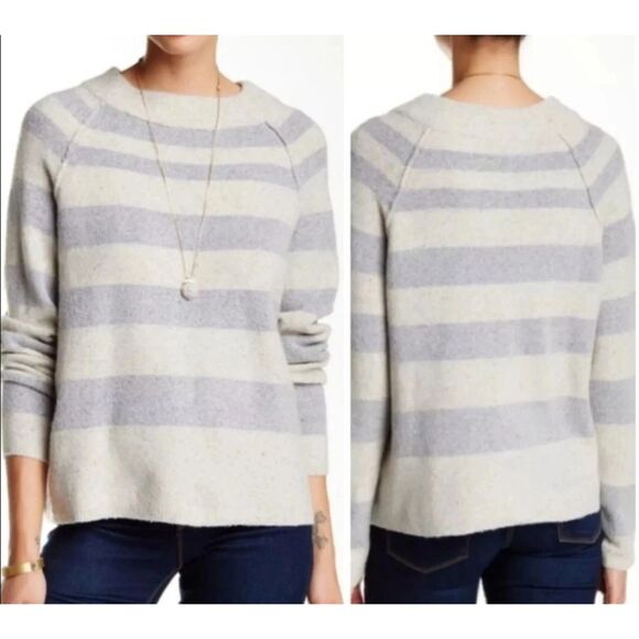 Free People Sweaters - FREE PEOPLE Striped Bubble Crew Sweater in Ivory/Gray Combo